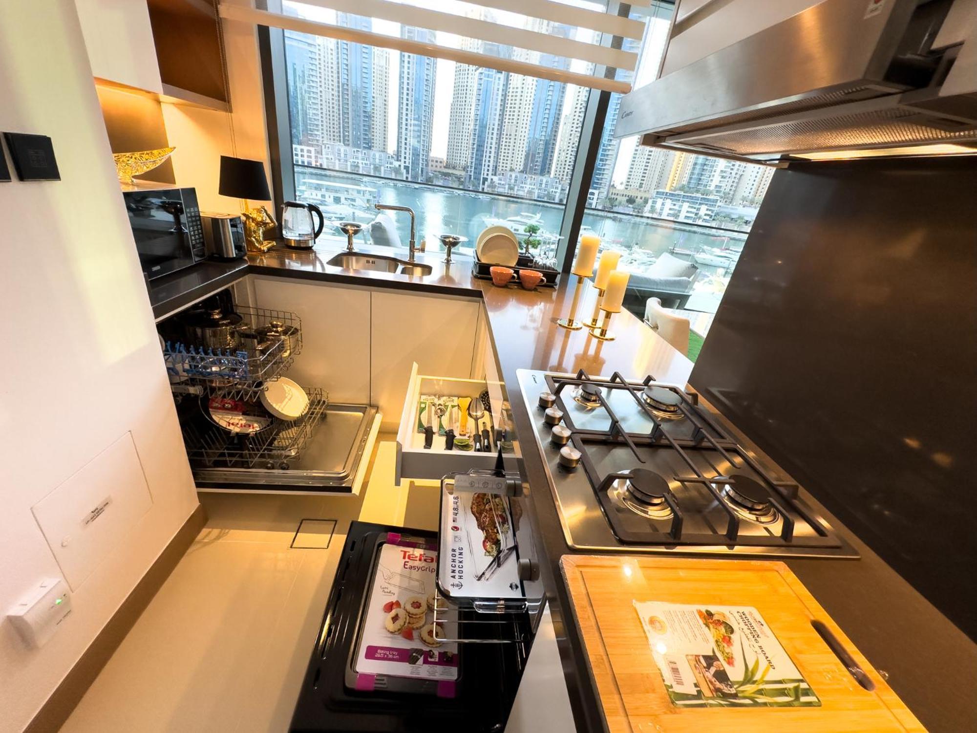 Vida Dubai Marina & Yacht Club , Hotel And Residences , Luxurious 2Br Bagian luar foto