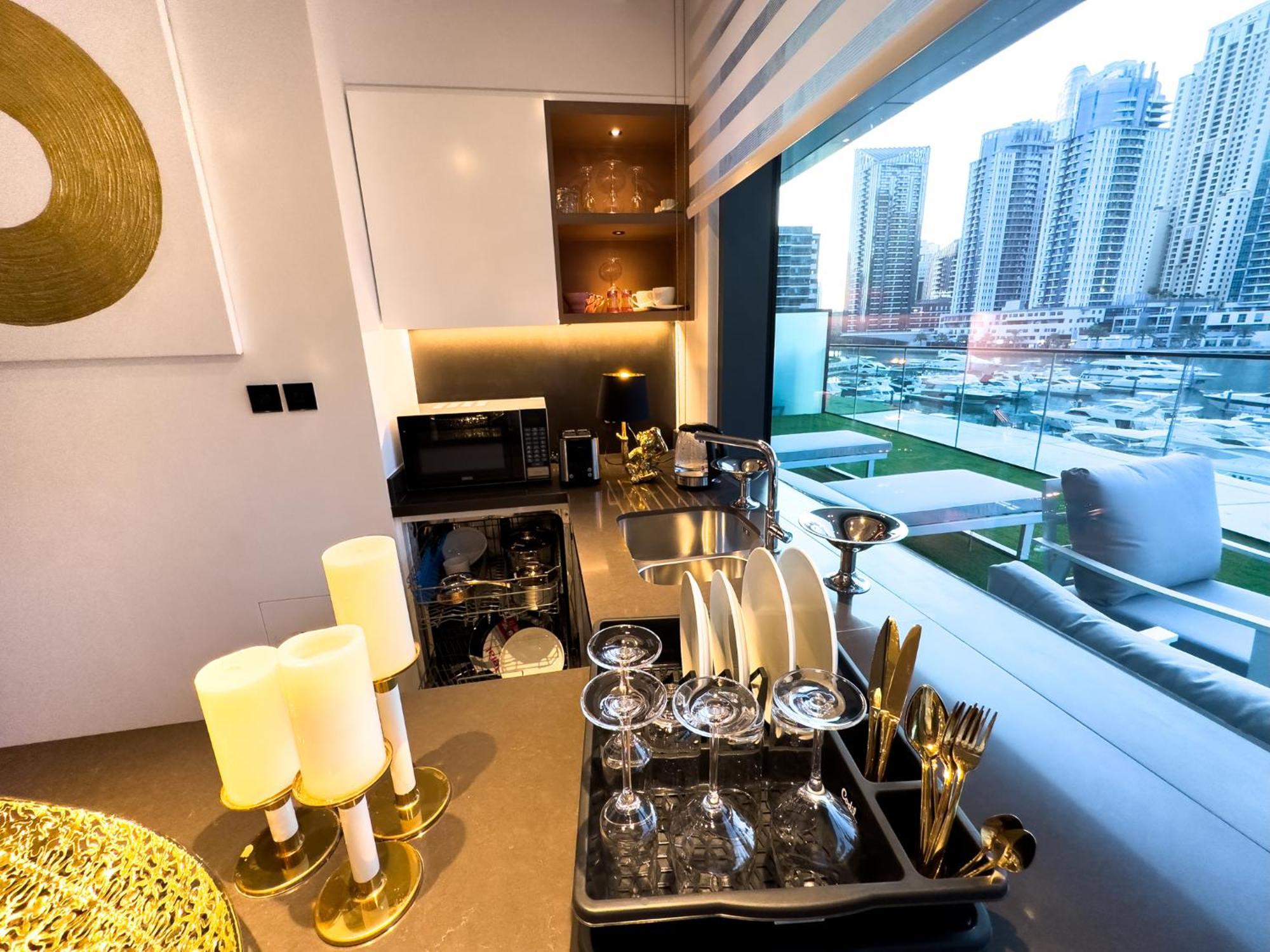 Vida Dubai Marina & Yacht Club , Hotel And Residences , Luxurious 2Br Bagian luar foto